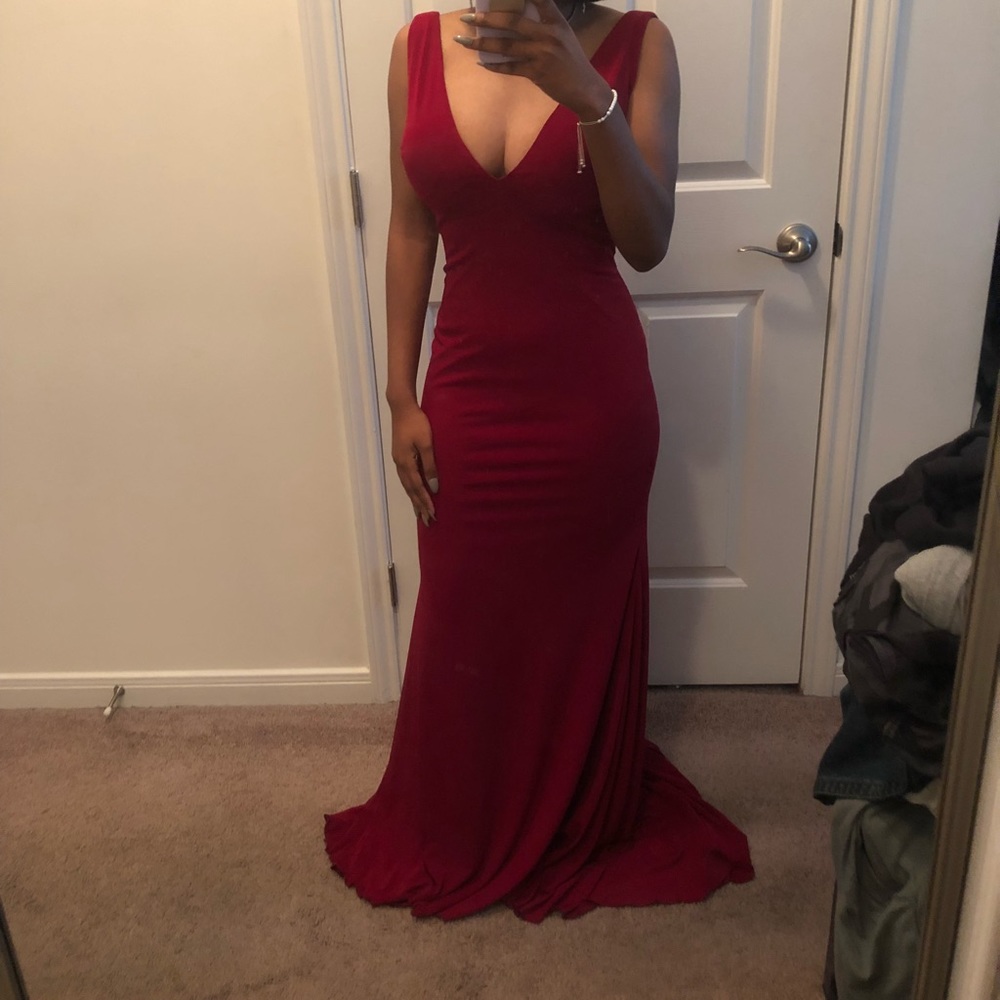 JVN by Jovani 47401 Prom Dress in Burgundy